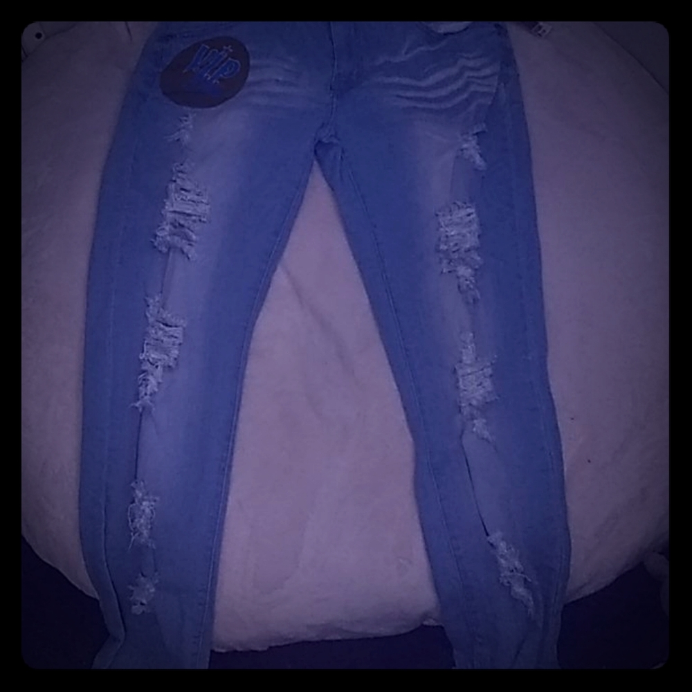 Ripped jeans
